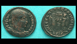Licinius II, Siscia, Two Victories reverse